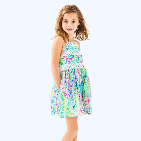 same dress for sisters